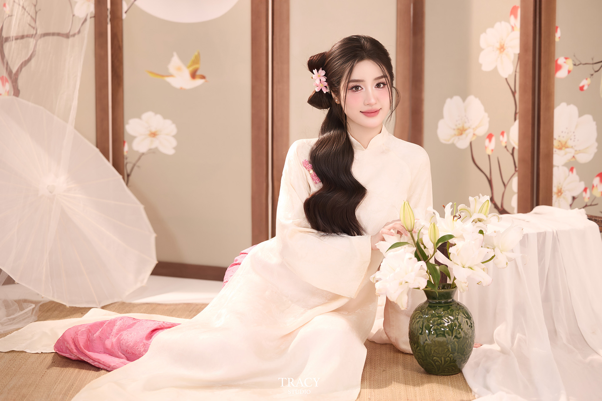 frontend/img/gallery/anh-tet-yem-ao-dai/tracy-studio-chup-concept-tet-thuong-tra (3).jpg
